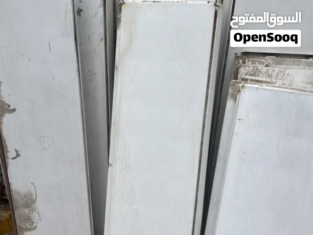 رفوف لمحلات تجاريه