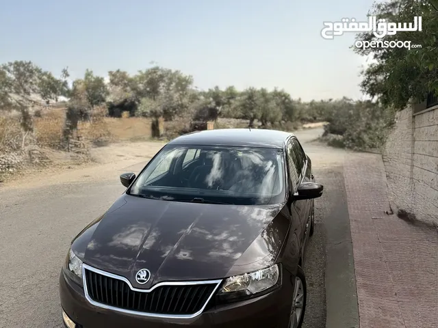 سكودا رابيد 2017 اصل برايفت ماتور 1400 تيربو بنزين جير اتومات سعررر ممتاز