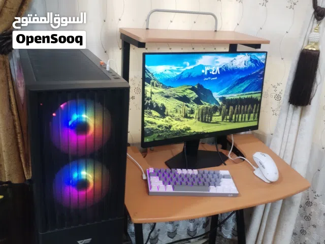 للبيع جهاز كمبيوتر قيمنق