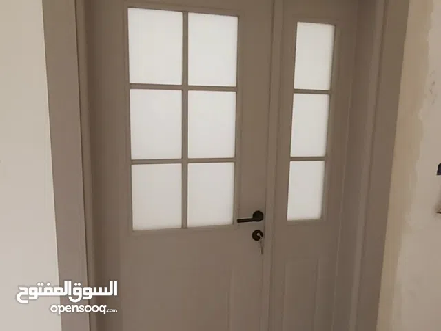 فني تركيب الأبواب التركية نبي مساعد معاي