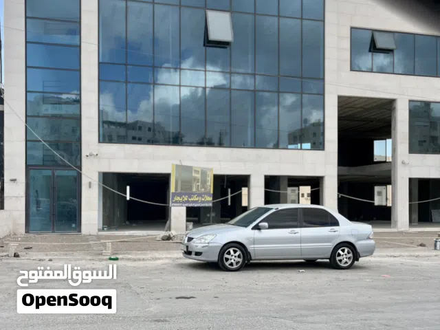 طابق كامل للأيجار ضمن مجمع حديث يصلح لنادي رياضي