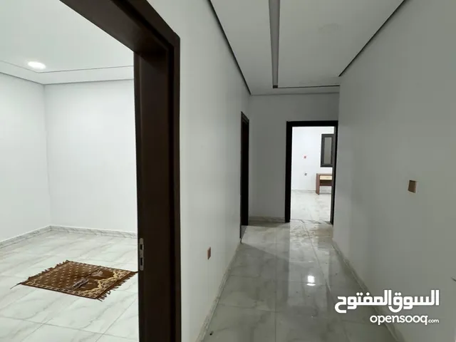222 m2 3 Bedrooms Apartments for Rent in Benghazi Tabalino