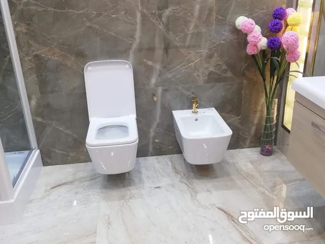 سباك صحى خبره