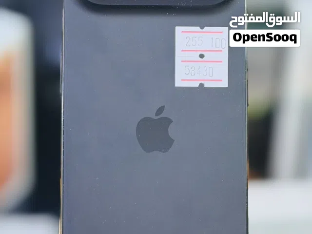 iPhone 17 Air  ايفون 17 اير مستعمل بحاله جيده جدا جدا بالون الأسود المميز(256GB) مشحون 17 مره