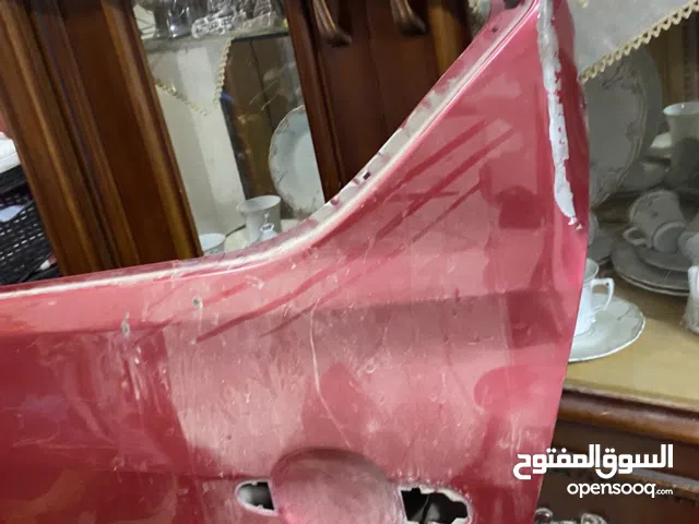 باب سيارة نيسان صني احمر مستعمل 2020