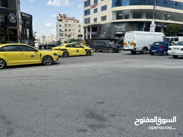 فرصه استثمارية في رفيديا علا شارع الرئيسي مكن البدل علا عقار