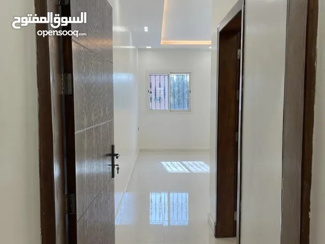 150 m2 2 Bedrooms Apartments for Rent in Al Riyadh Okaz