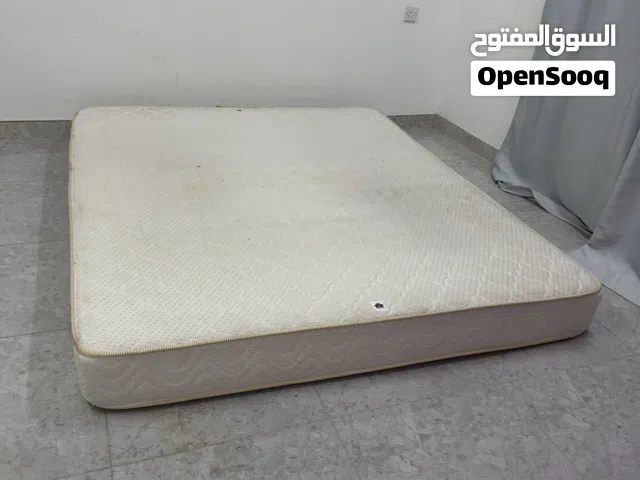 Used Spring Mattress (home center)-King Size ( 180x210x20cm) - Sohar
