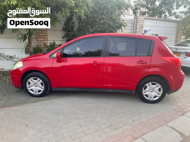 2012 نيسان فيرسا SV