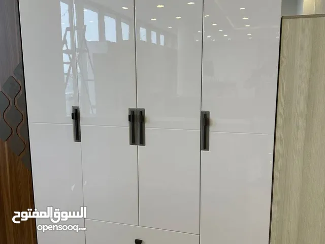 كنتور 4 باب 375 الف عرض 160 وعمق 60 وارتفاع 220 سم صبغ حراري ظهر بلوك