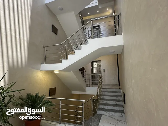 168 m2 5 Bedrooms Apartments for Sale in Amman Abu Alanda