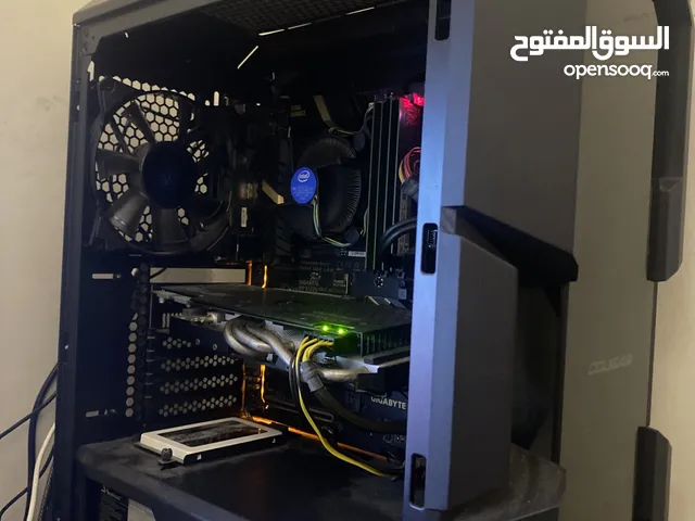 كمبيوتر العاب و ينفع حق مكتب