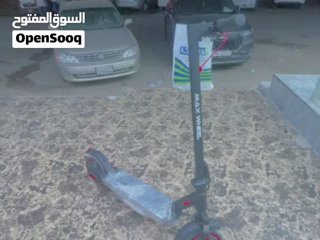 للبيع سكوتر كهربائي استعمال أسبوعين