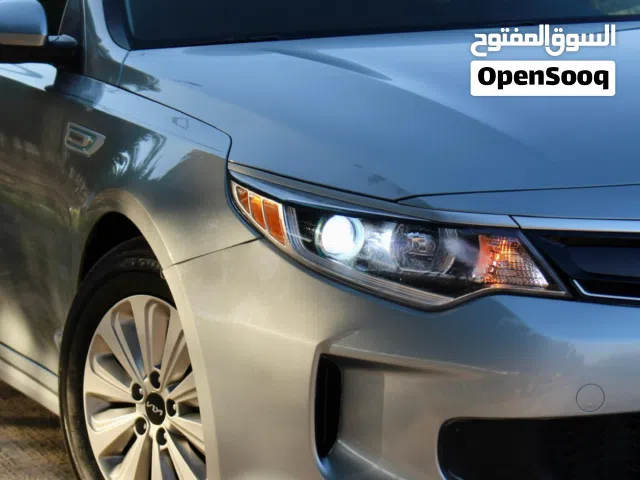 2017 كيا K5 Standard