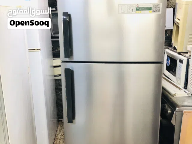 Whirlpool inverter refrigerator like a new condition