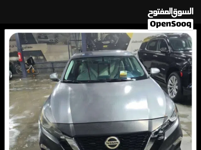 Used Nissan Altima in Basra
