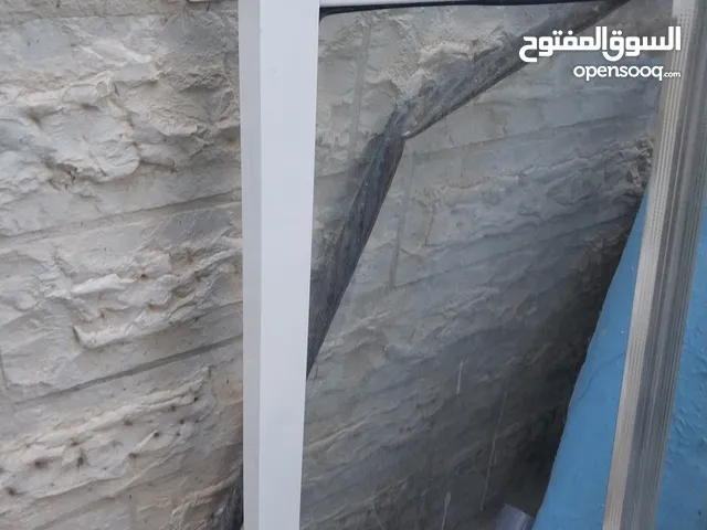 شباك بحاله ممتازه للبيع