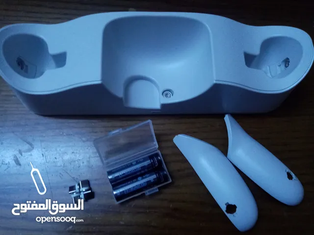 قاعدة / ستاند شحن oculus quest 2 مع بطاريات
