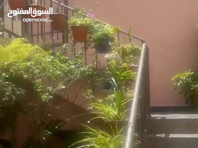 140 m2 4 Bedrooms Apartments for Sale in Amman Tla' Ali