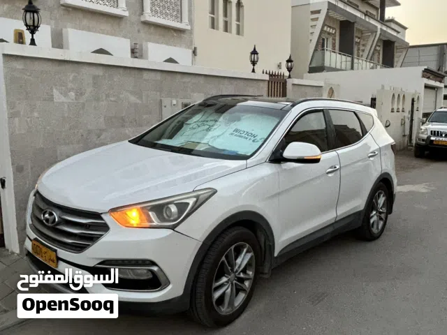 2016 هيونداي سنتافي Standard