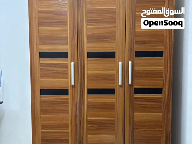 3 door cupboard