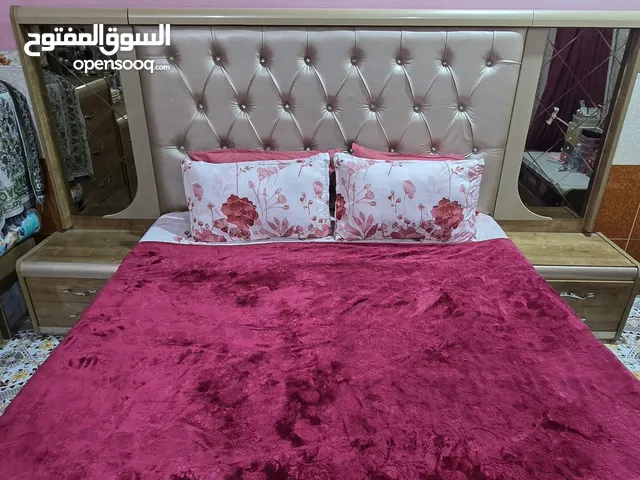 غرفة نوم كامله مستعملة ( للبيع )