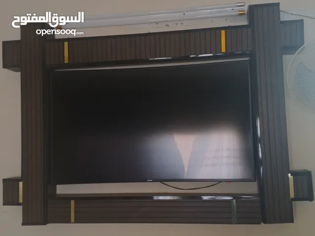 اطار خشب او برواز شاشه 50 بوصه خشب ثقيل ملبس bvc .. مستعمل اشي بسيط