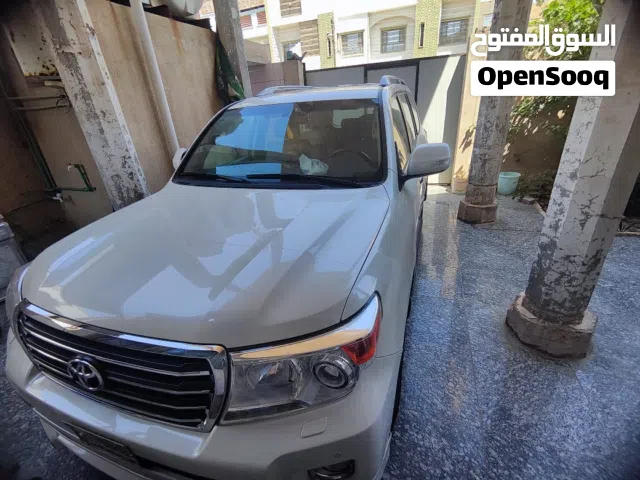 تويوتا لاندكروز 2015 للبيع