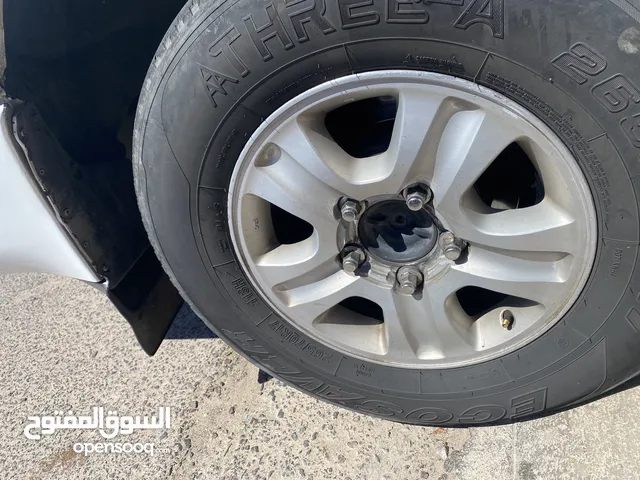 طقم جنط لاندكروز 17