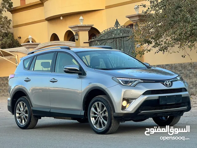 تويوتا راف فور VXR ( خليجي ، أول مالك ، 4WD ) موديل 2017 {{ ماشي 148 الف فقط }}