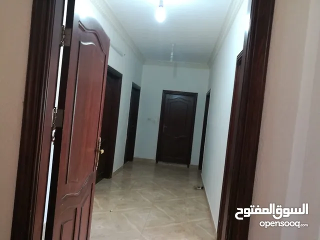 110 m2 3 Bedrooms Apartments for Rent in Salt Other