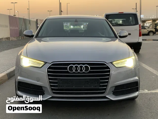 للبيع اودي A6 خليجي سياره نضيفه ماشيه 74 الف كم اللون سيلفر داخليه جملي جلد السياره كامله بدون