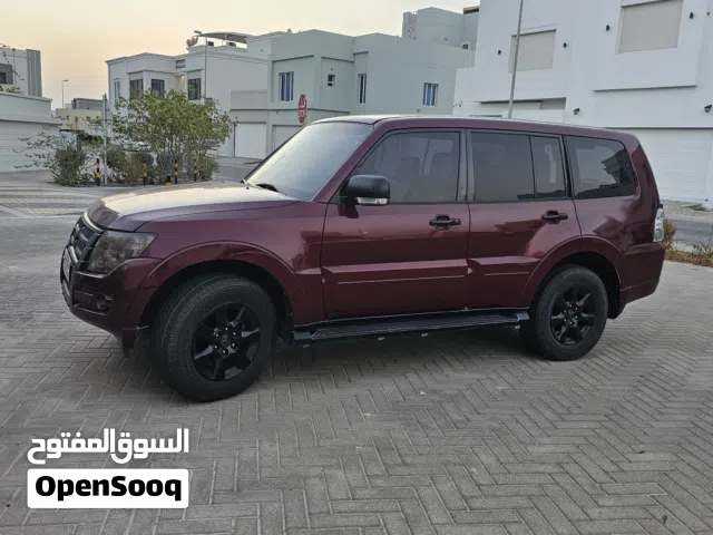 2017 Mitsubishi Pajero GLS