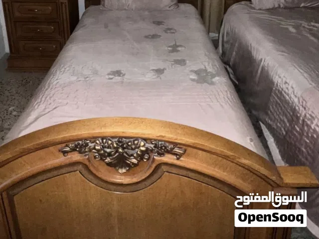 غرفة بنات.