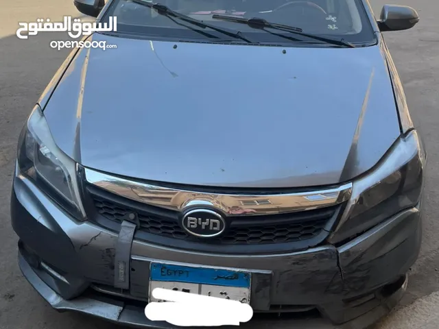سياره بي واي دي للبيع مستعمله بحاله ممتازه فبريكه بره وجوه موديل 2017 مانوال مرايات كهربا