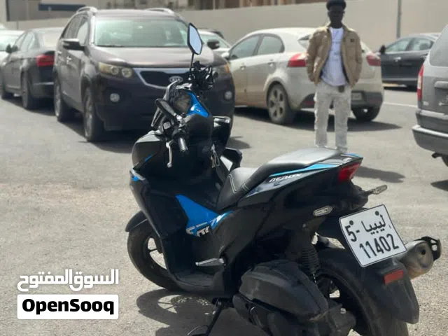 2025 Yamaha Aerox