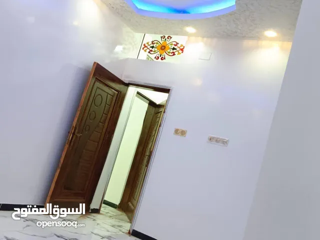 عماره مسلح ثلاثه دور