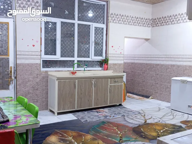 240 m2 3 Bedrooms Townhouse for Sale in Basra Abu Al-Khaseeb