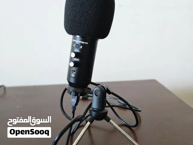 مايك قيم ارينا في حالة ممتازة 130 دينار
