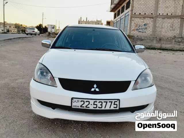 2013 ميتسوبيشي لانسر GLX