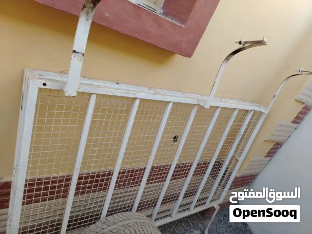 للبيع سلة تحميل اغراض للباص هايس العريض بدون درج فقط سله امورها طيبه