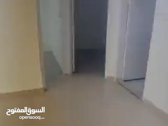 للبيع شقه تمليك في المهبوله قطعه 1 قريبه من الساحلي البحر