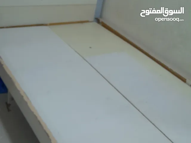 للبيع سرير فردي