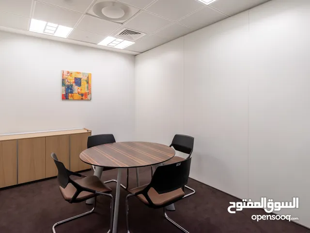 Open plan office space for 10 persons in BAHRAIN, Financial Harbour