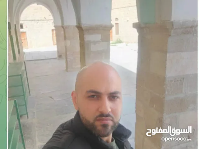 يوسف زياد عبد الغني العيسة