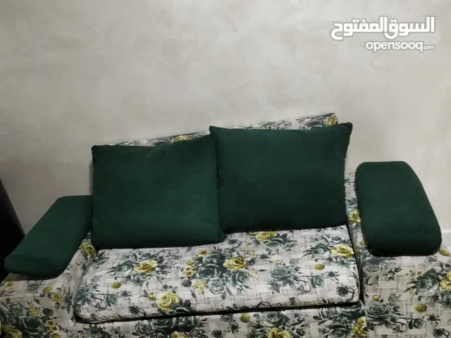 اثاث للبيع
