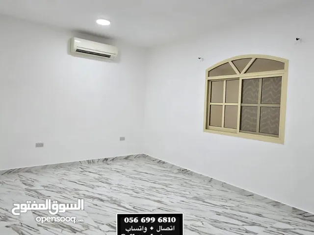 للايجار غرفه وصاله اول ساكن تشطيب راقي 2100 شهري شامل في منطقة الظاهر قرب البراري مول