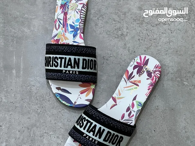 Ladies new brand shoes