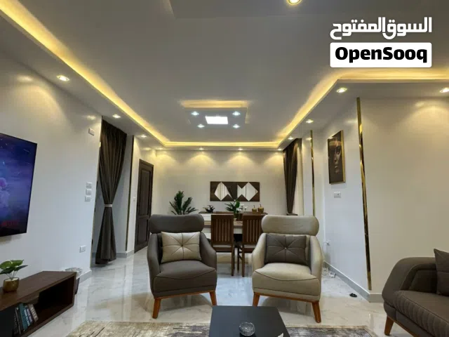 للايجار الشهري للأخوة العرب شقه فندقية فاخرة الشيخ زايد بموقع مميز جدآ قريب لجميع الخدمات الحى 16