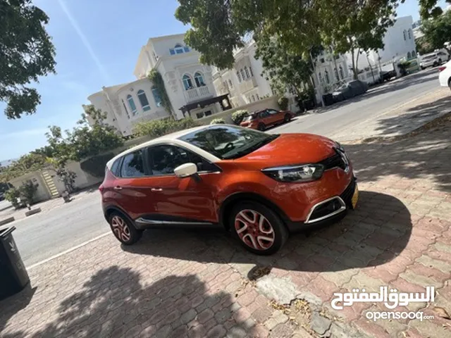 Renault Captur (2016) 134,000 KM. Female Expat owner. Leaving Muscat.